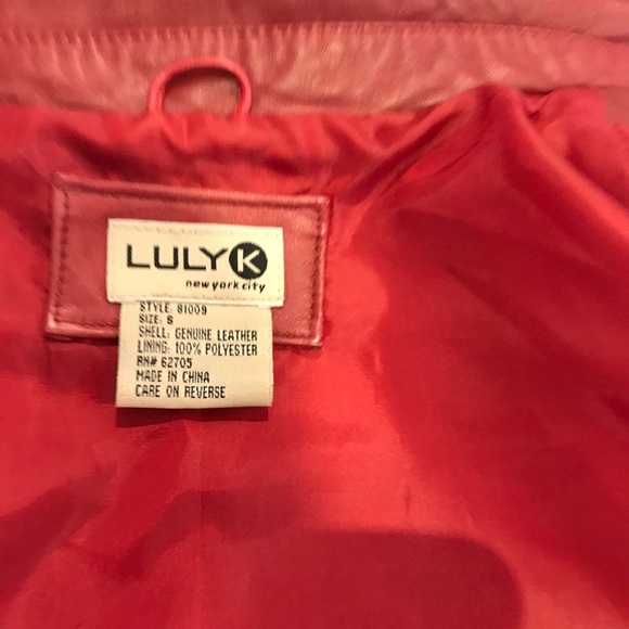 Red leather jacket - Picture 7 of 8